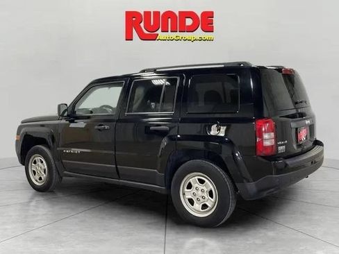 Used 2015 Jeep Patriot Sport AWD/4WD image 3