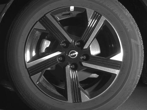 Used 2025 Nissan Sentra SV FWD image 12