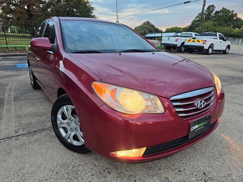 Used 2010 Hyundai Elantra GLS image 45