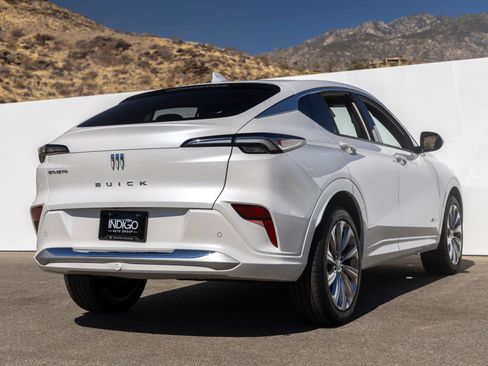Used 2025 Buick Envista Avenir FWD image 10