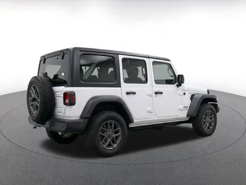 Used 2025 Jeep Wrangler Unlimited Sport AWD/4WD image 9