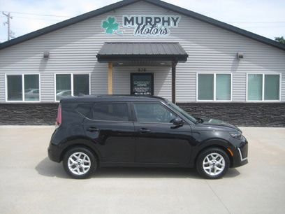 Used 2023 Kia Soul LX w/ LX Technology Package