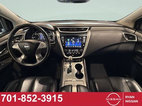 Used 2017 Nissan Murano Platinum w/ Platinum Technology Package AWD/4WD image 9