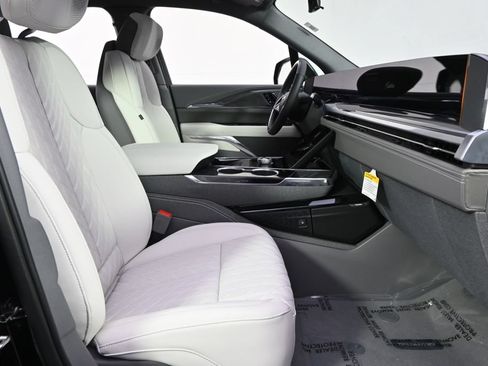 New 2026 Cadillac Escalade IQ Sport 1 w/ LPO, Floor Liner Package AWD/4WD image 16