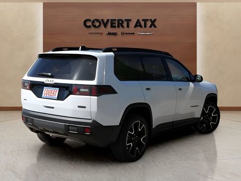 New 2026 Jeep Cherokee Overland image 5