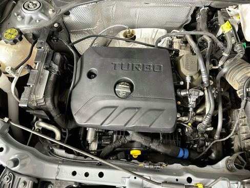 Used 2025 Buick Encore GX Preferred FWD image 31