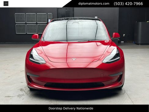 Used 2023 Tesla Model 3 Performance image 10