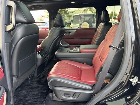 Used 2025 INFINITI QX80 Autograph image 13