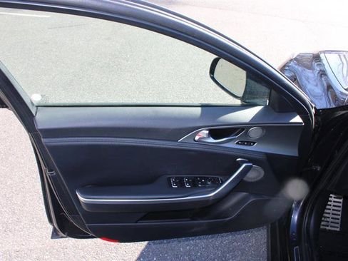 Used 2019 Kia Stinger GT2 image 12