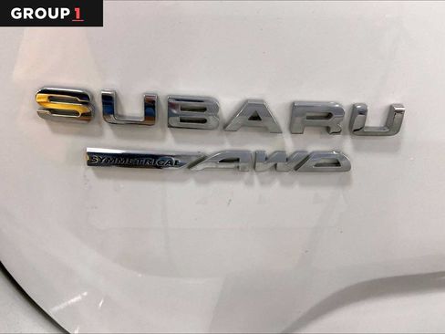 Used 2023 Subaru Forester Limited AWD/4WD image 31