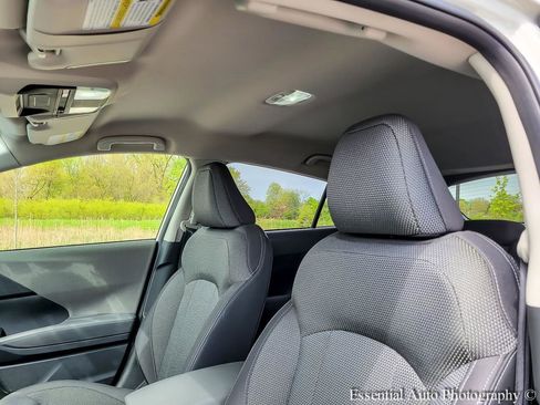 Certified 2024 Subaru Crosstrek 2.0i Premium AWD/4WD image 10