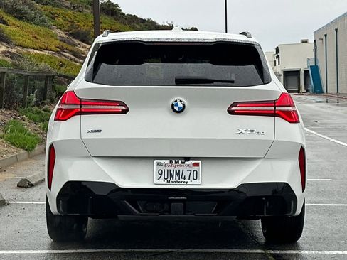 Used 2025 BMW X3 xDrive30i w/ Premium Package image 8