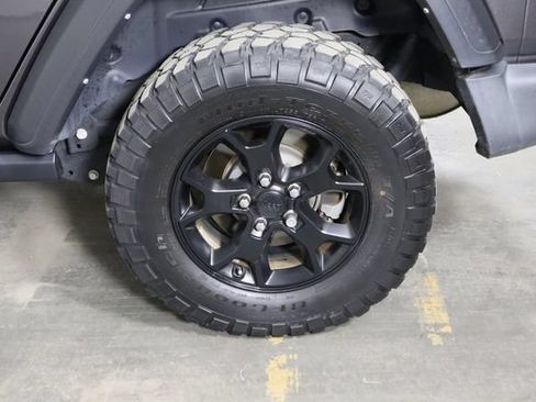 Used 2022 Jeep Wrangler Unlimited Sport AWD/4WD image 40