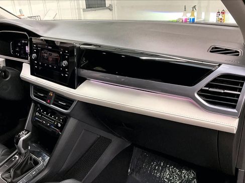 Used 2025 Volkswagen Taos SEL w/ Black Wheel Plus Package image 19