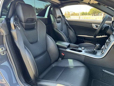 Used 2014 Mercedes-Benz SLK 250 image 26