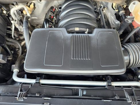 Used 2022 Chevrolet Tahoe LT image 31