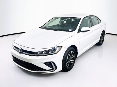 Used 2025 Volkswagen Jetta S FWD image 3