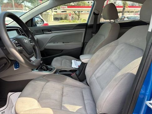 Used 2018 Hyundai Elantra SEL FWD image 14