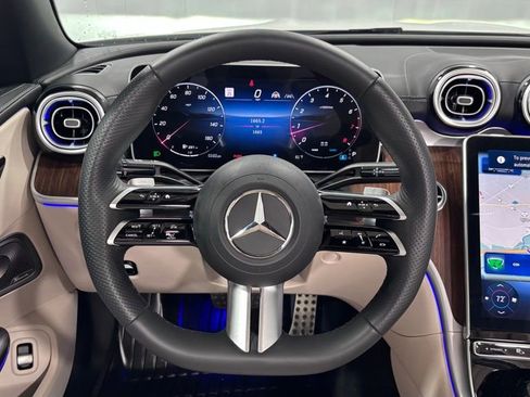 Used 2024 Mercedes-Benz CLE 300 4MATIC Cabriolet image 20