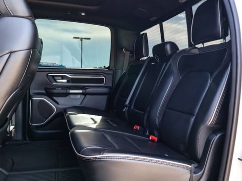 Used 2023 RAM 1500 Laramie AWD/4WD image 7