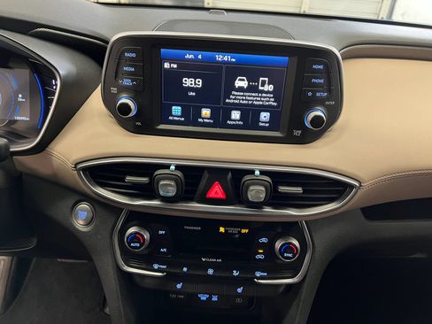 Used 2019 Hyundai Santa Fe SEL AWD/4WD image 19