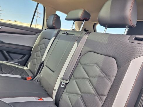 New 2026 Volkswagen Atlas Peak Edition AWD/4WD image 25