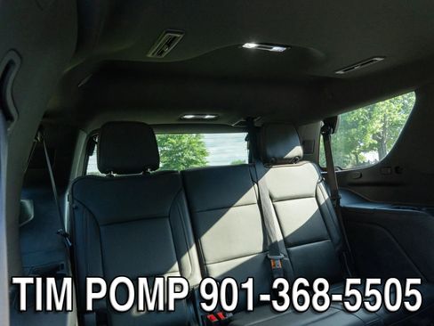 Used 2021 Chevrolet Tahoe High Country w/ Premium Package AWD/4WD image 18