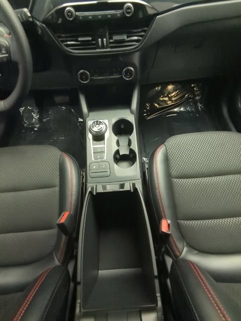 Used 2025 Ford Escape ST-Line AWD/4WD image 24