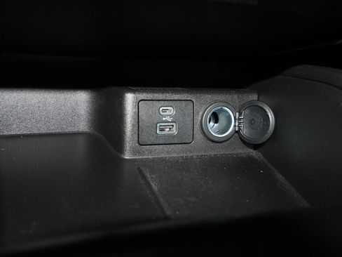Used 2023 Ford Escape ST-Line w/ Tech Pack #1 AWD/4WD image 17