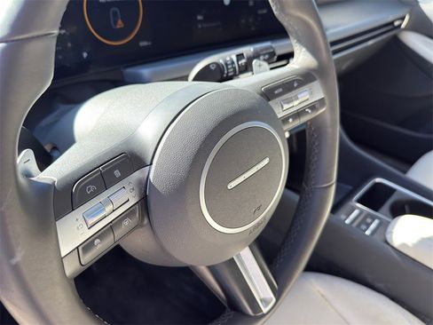 Used 2025 Hyundai Sonata SEL image 11