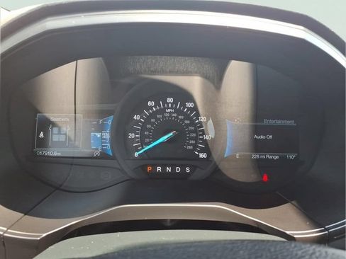 Certified 2024 Ford Edge Titanium AWD/4WD image 16