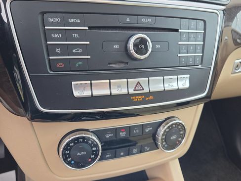 Used 2017 Mercedes-Benz GLE 350 4MATIC image 24