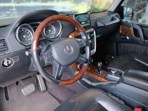 Used 2014 Mercedes-Benz G 550 image 15