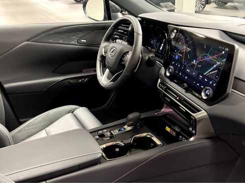 Certified 2026 Lexus RX 350 w/ Convenience Package AWD/4WD image 33