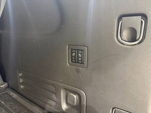 Certified 2021 Chevrolet Traverse High Country w/ LPO, Floor Liner Package AWD/4WD image 10