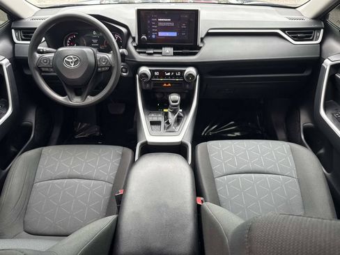 Used 2024 Toyota RAV4 XLE w/ Convenience Package FWD image 17