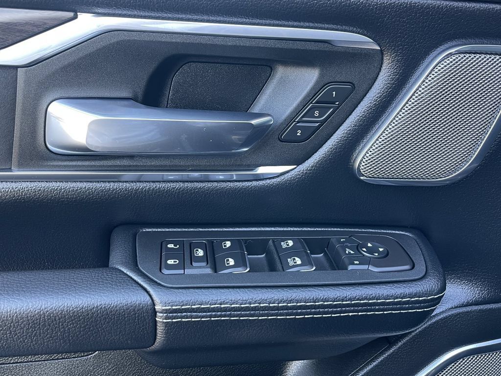 New 2026 RAM 1500 Laramie w/ Night Edition AWD/4WD image 15