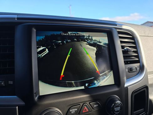 Used 2018 RAM 1500 Big Horn image 18