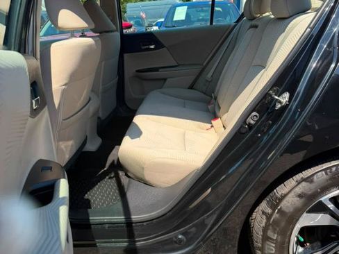 Used 2016 Honda Accord LX image 26