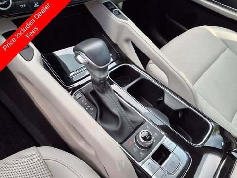 Used 2025 Kia Telluride S AWD/4WD image 26