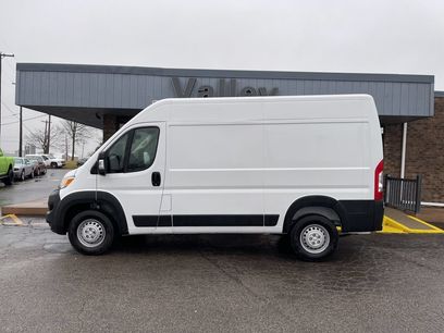 New 2025 RAM ProMaster 2500 w/ Premium Convenience Group