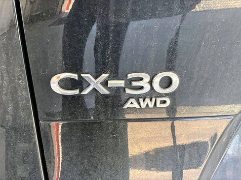 Used 2024 MAZDA CX-30 AWD 2.5 S w/ Select Sport Pkg image 9