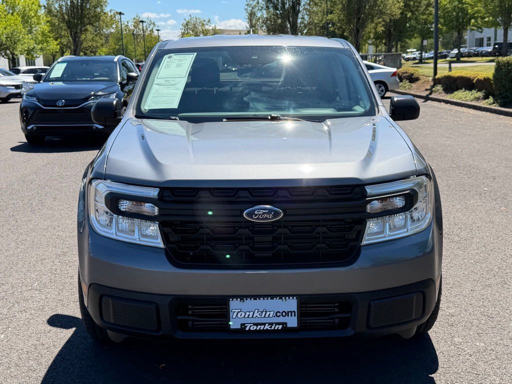 Used 2022 Ford Maverick XL FWD image 3