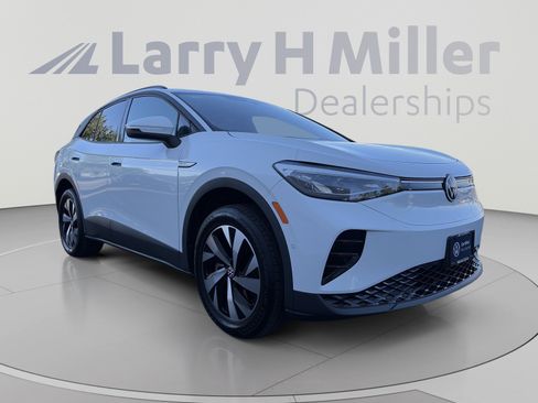 Certified 2023 Volkswagen ID.4 Pro AWD/4WD image 3