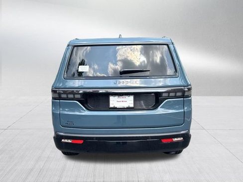 New 2026 Jeep Grand Wagoneer Limited w/ Premium Group II AWD/4WD image 6