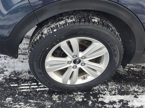 Used 2019 Kia Sportage LX w/ LX Popular Package image 5