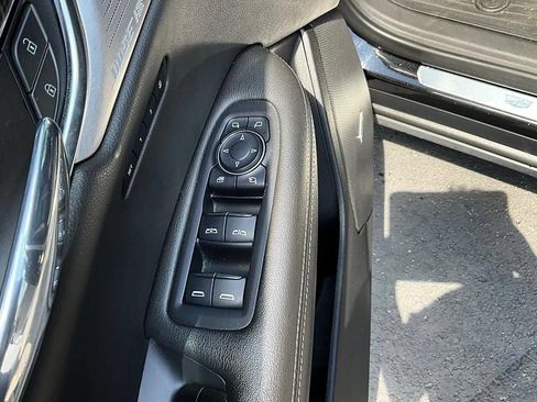 Used 2021 Cadillac XT6 Premium Luxury AWD/4WD image 14