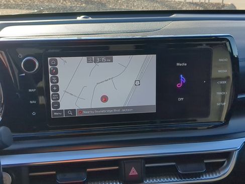 Used 2023 Kia K5 GT w/ GT1 Package image 17