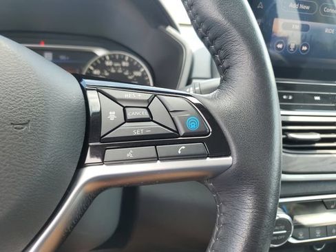 Certified 2025 Nissan Altima 2.5 SL FWD image 22