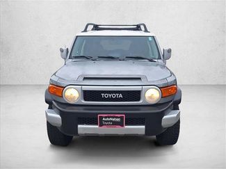 Used 2010 Toyota FJ Cruiser 4WD video 2